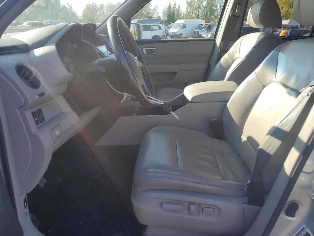 2009 Honda Pilot Touring VIN: 5FNYF48929B003394 Lot: 84211765