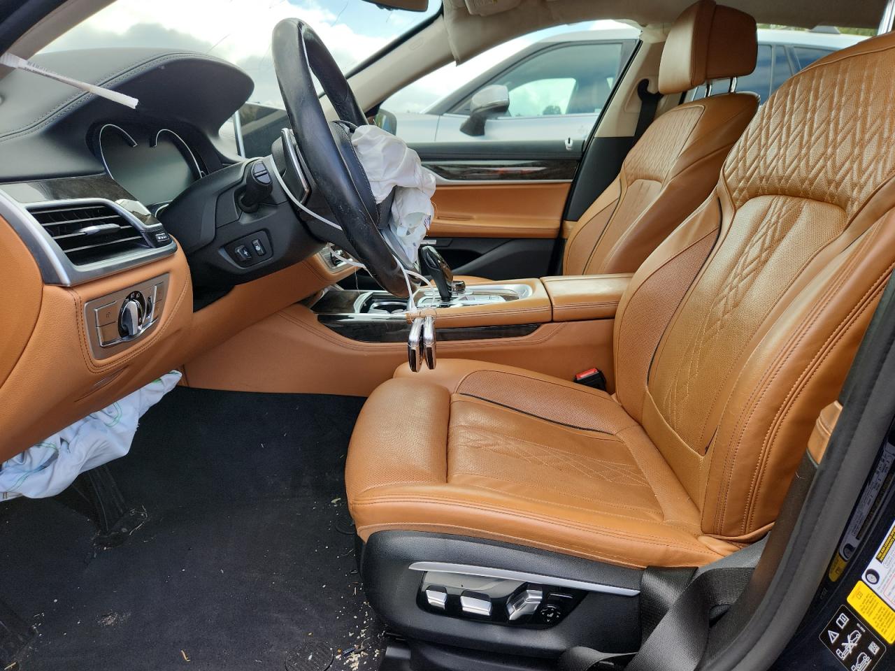 2016 BMW 750 Xi VIN: WBA7F2C55GG421145 Lot: 81150845