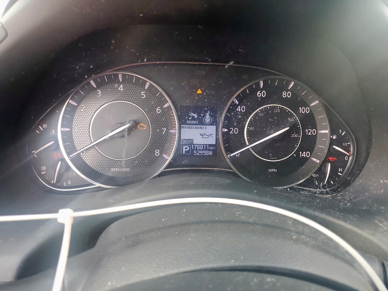 2017 Nissan Armada Sv VIN: JN8AY2ND8H9003860 Lot: 71038135