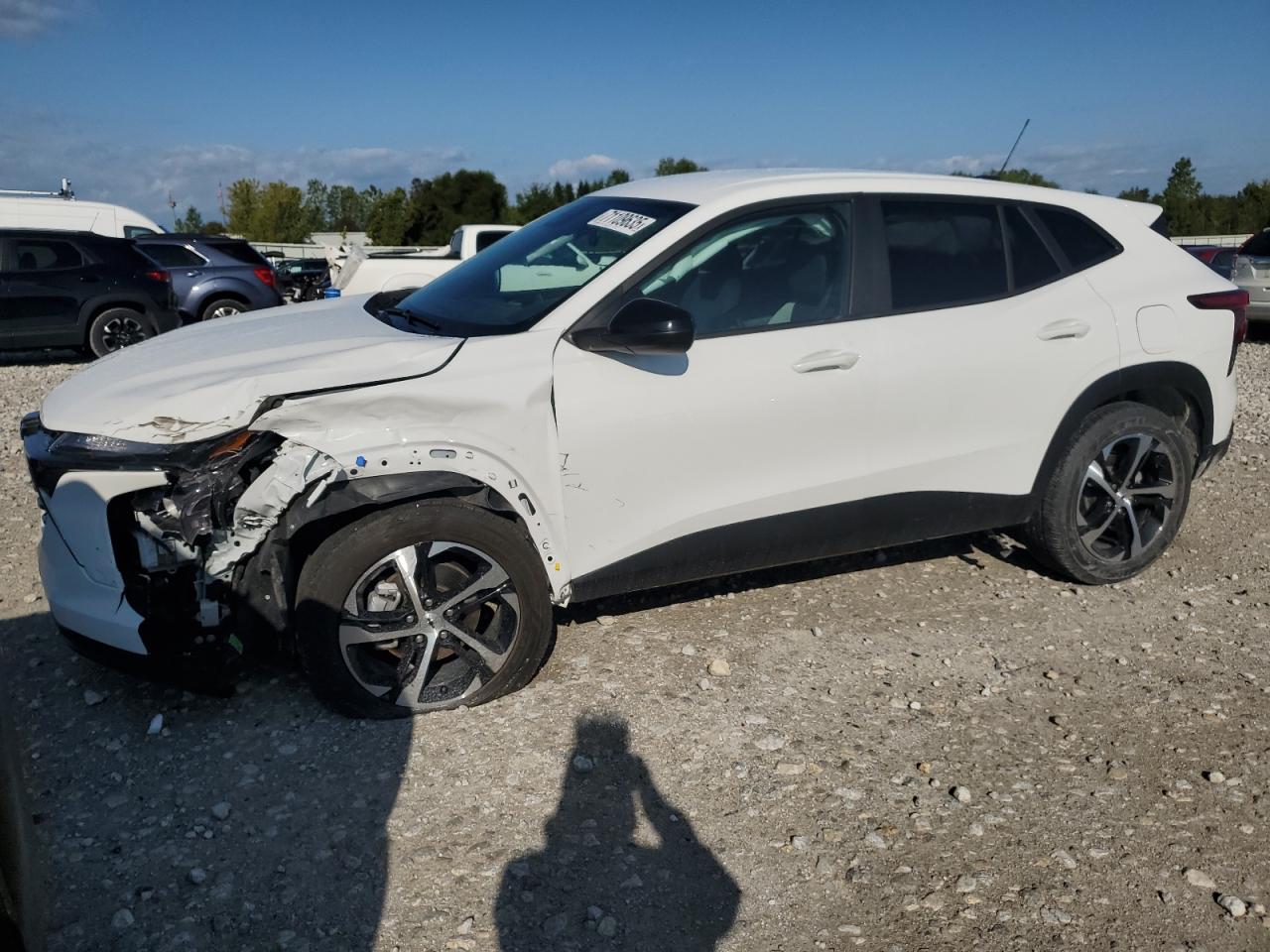 2024 Chevrolet Trax 1Rs white null gasoline KL77LGE29RC018188 photo #1