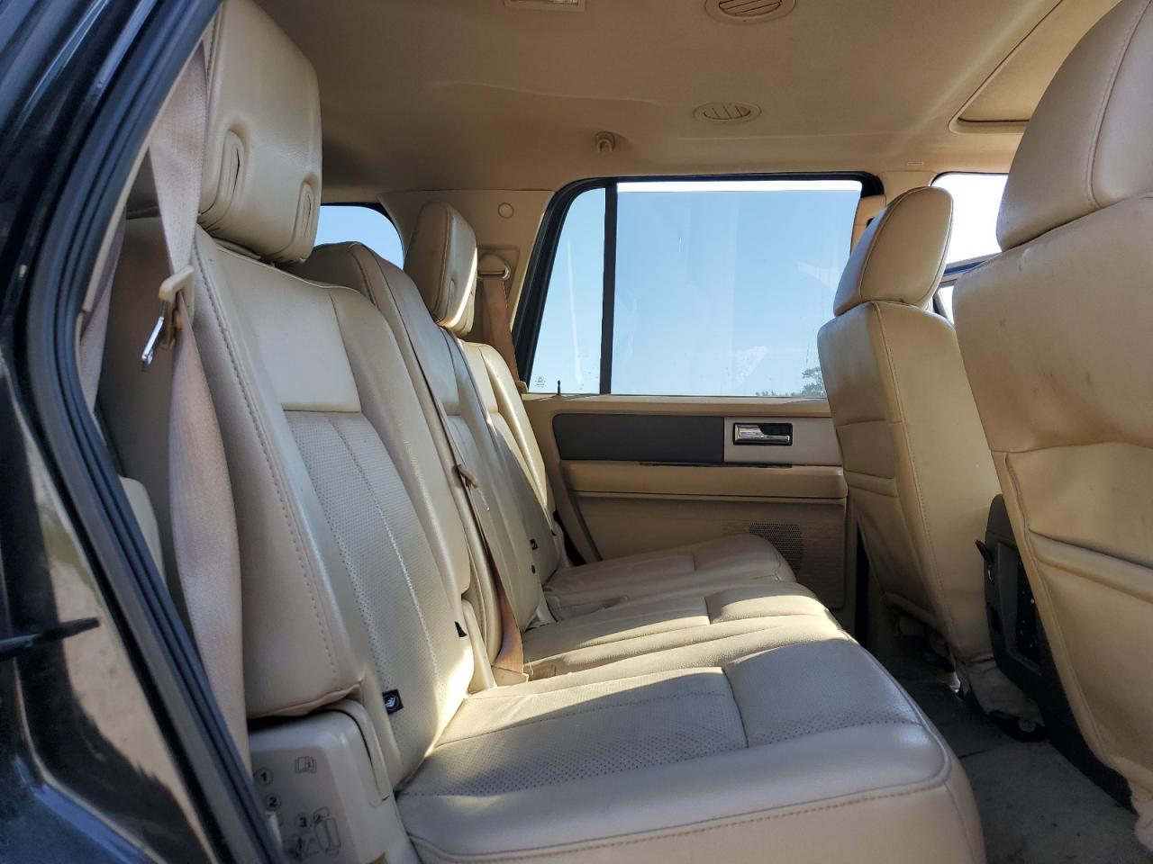 2012 Ford Expedition Xlt VIN: 1FMJU1J54CEF64035 Lot: 83863845