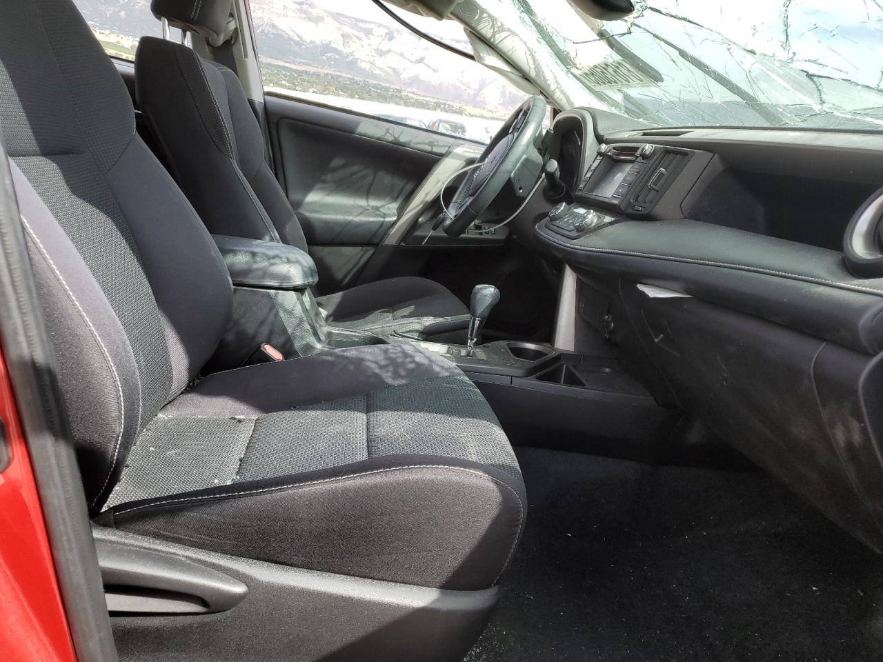 2017 Toyota Rav4 Xle VIN: 2T3WFREV2HW370925 Lot: 81615065