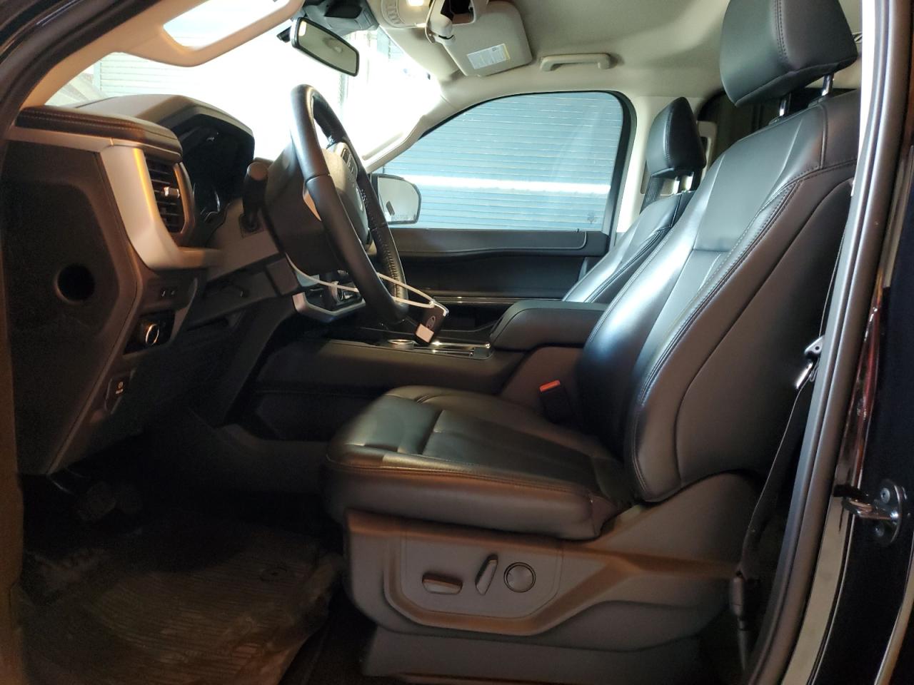 2024 Ford Expedition Max Xlt VIN: 1FMJK1H89REA05109 Lot: 84609975