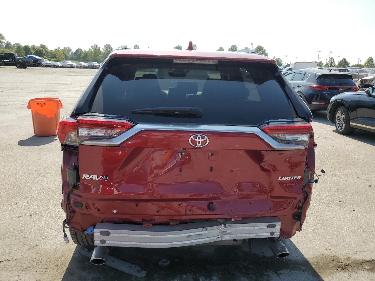 2022 Toyota Rav4 Limited VIN: JTMY1RFV3ND085892 Lot: 70182995