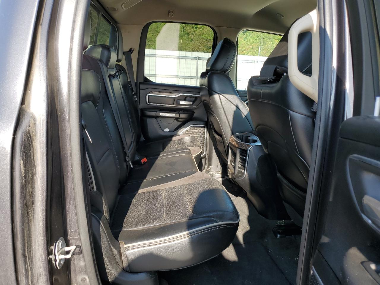 2020 Ram 1500 Laramie VIN: 1C6SRFDT0LN280023 Lot: 71113715