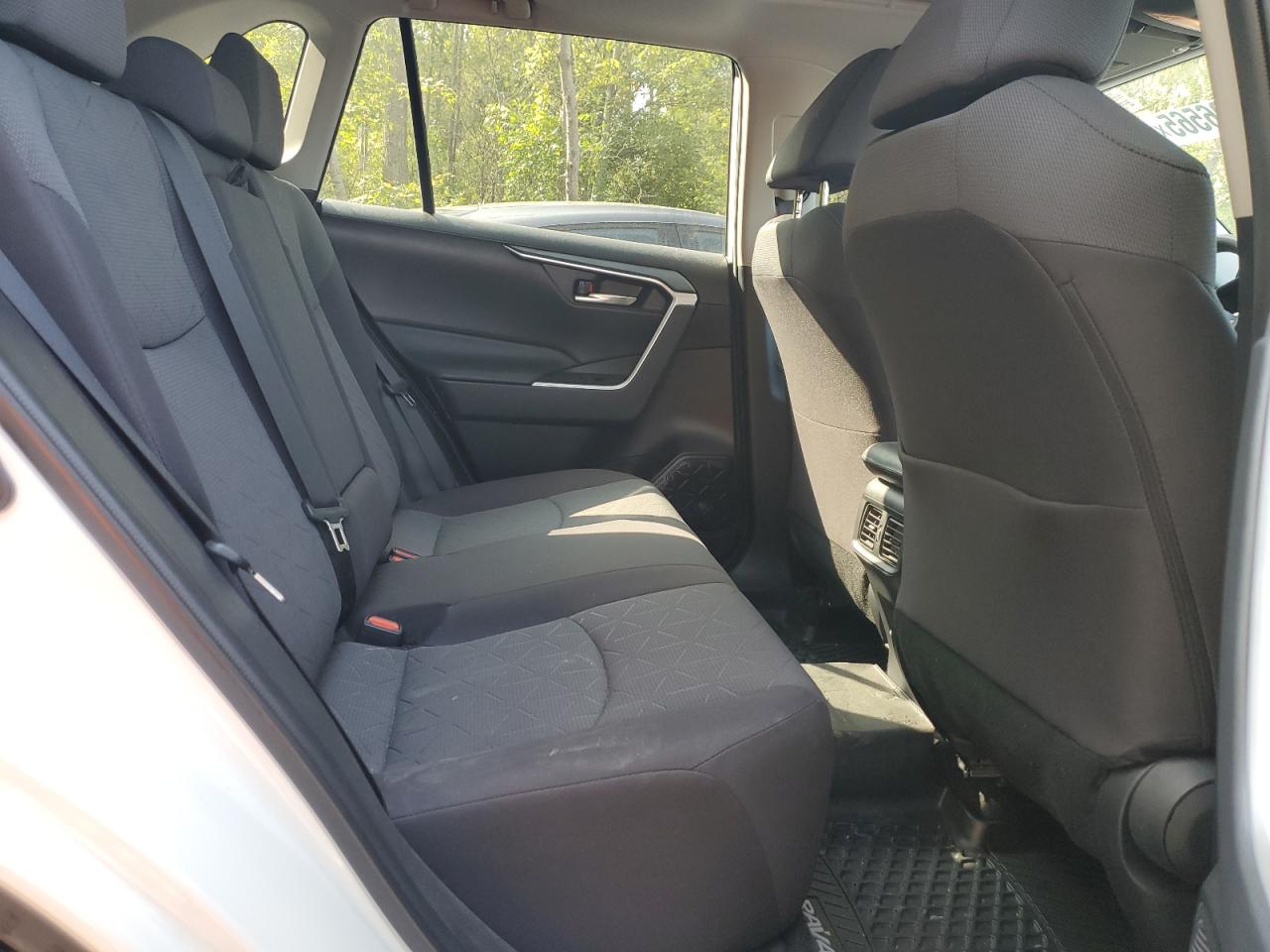 2021 Toyota Rav4 Xle VIN: 2T3R1RFV8MC196770 Lot: 71196565