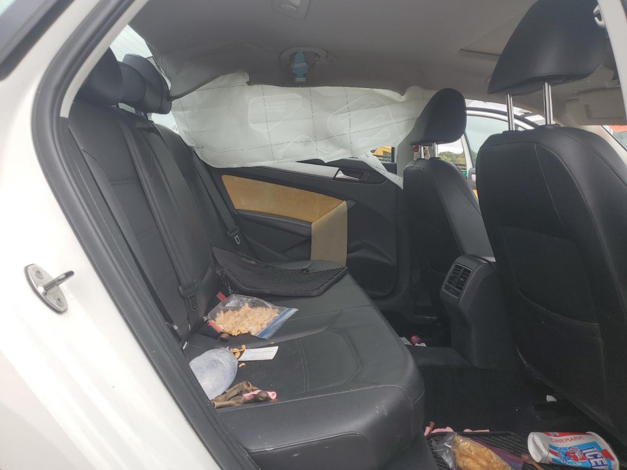 2013 Volkswagen Passat Se VIN: 1VWBH7A32DCO63847 Lot: 80522375