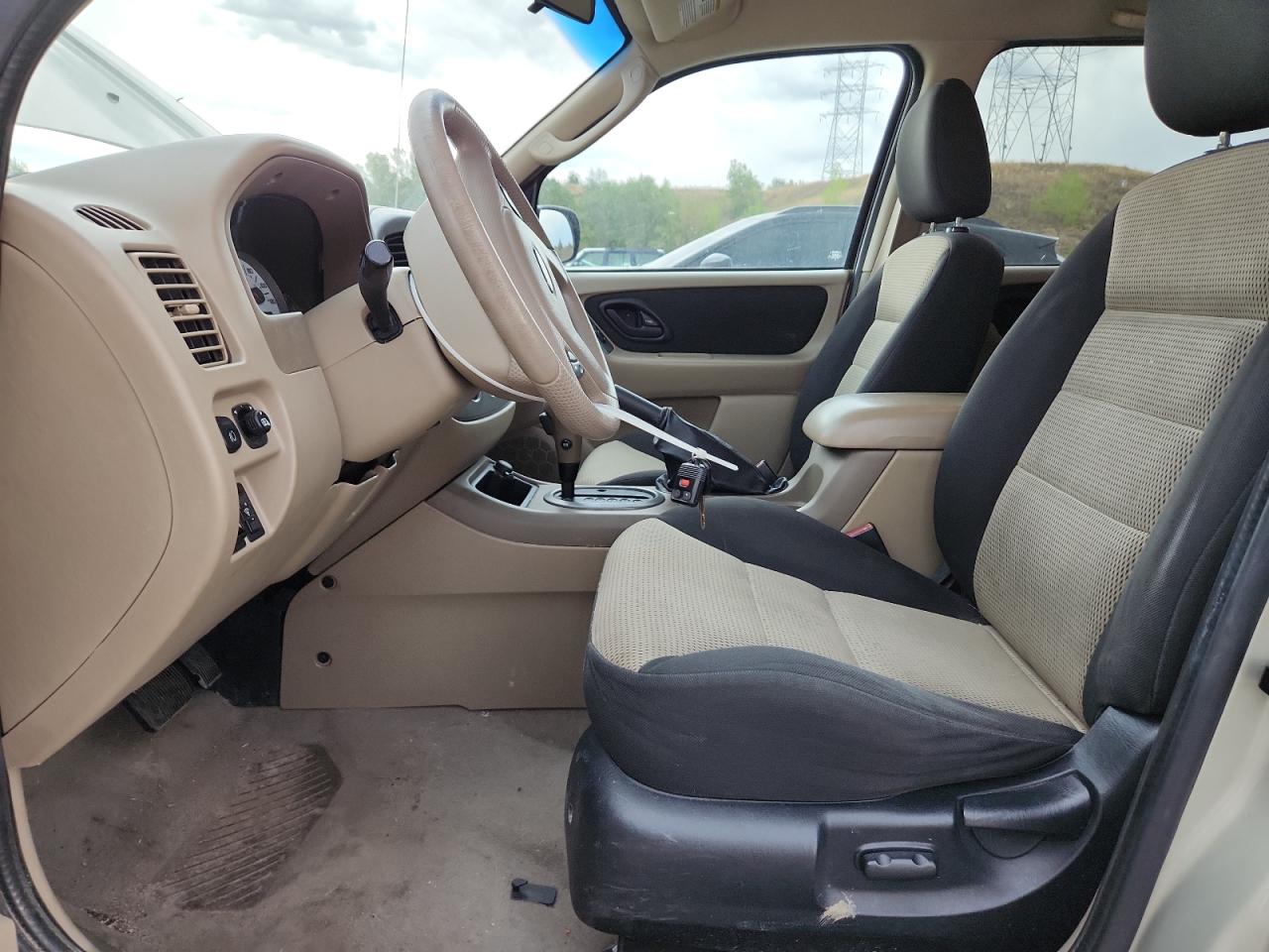 2005 Ford Escape Xlt VIN: 1FMYU93135KA04616 Lot: 80103795