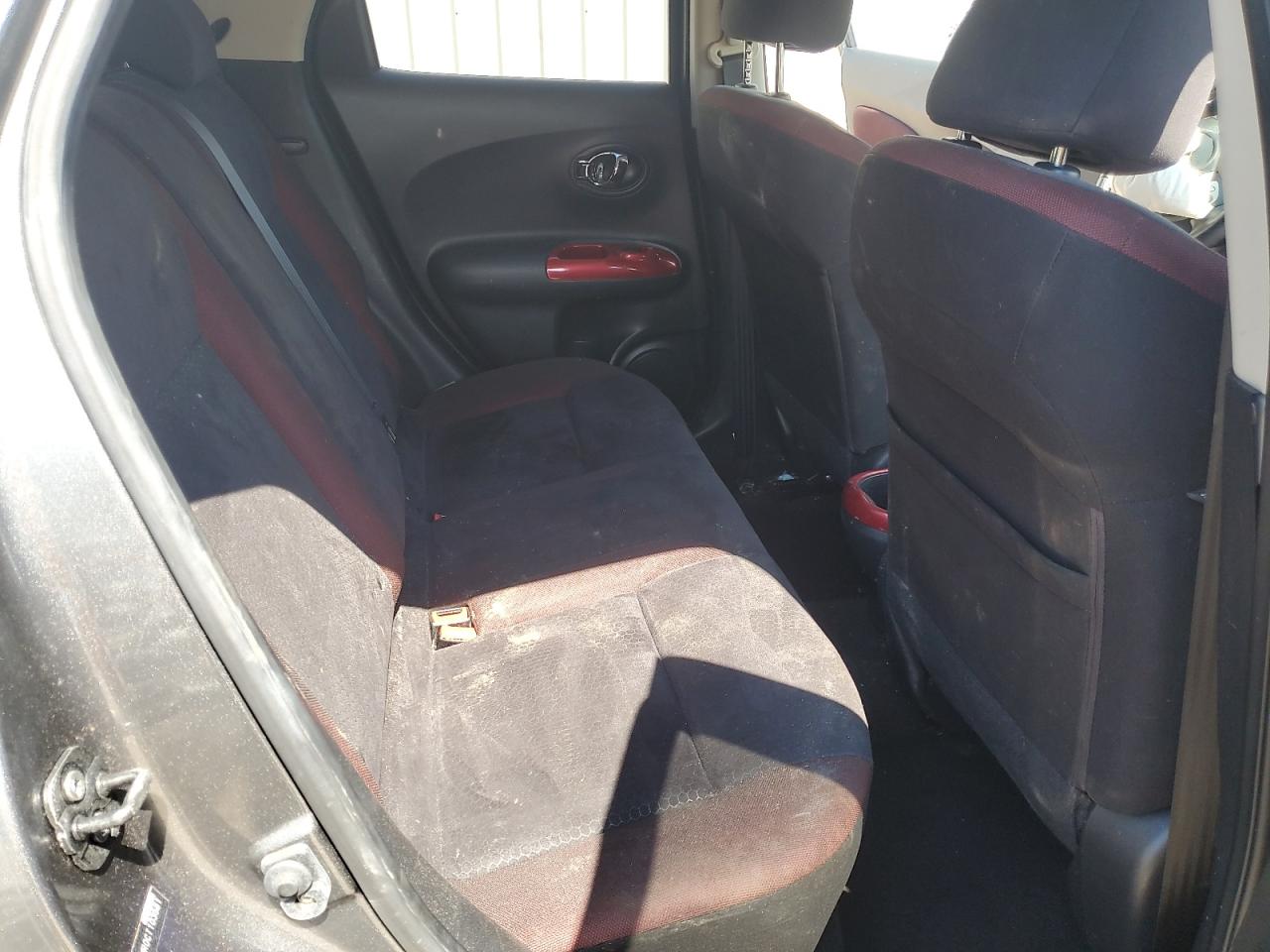 2012 Nissan Juke S VIN: JN8AF5MR0CT103581 Lot: 81440195