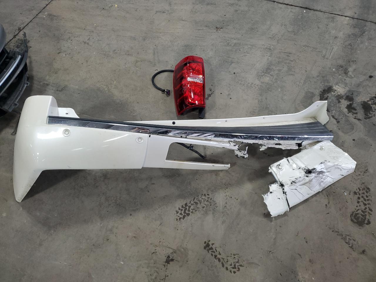 2012 Chevrolet Tahoe K1500 Ltz VIN: 1GNSKCE04CR251334 Lot: 81331805