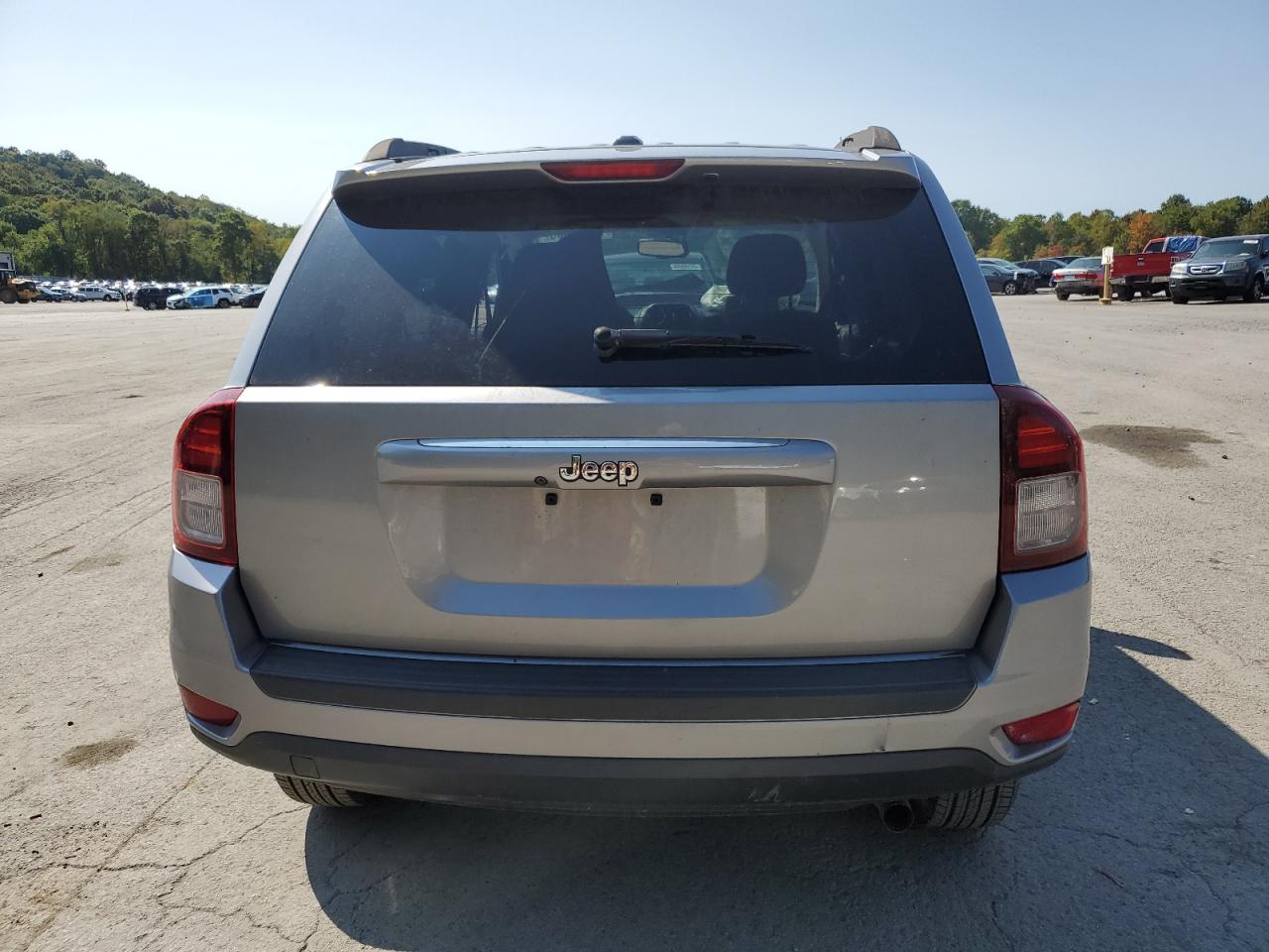 2016 Jeep Compass Sport VIN: 1C4NJCBA6GD575121 Lot: 72015305