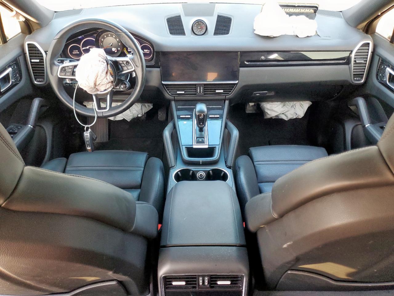 2023 Porsche Cayenne Coupe VIN: WP1BA2AY2PDA25179 Lot: 70874685