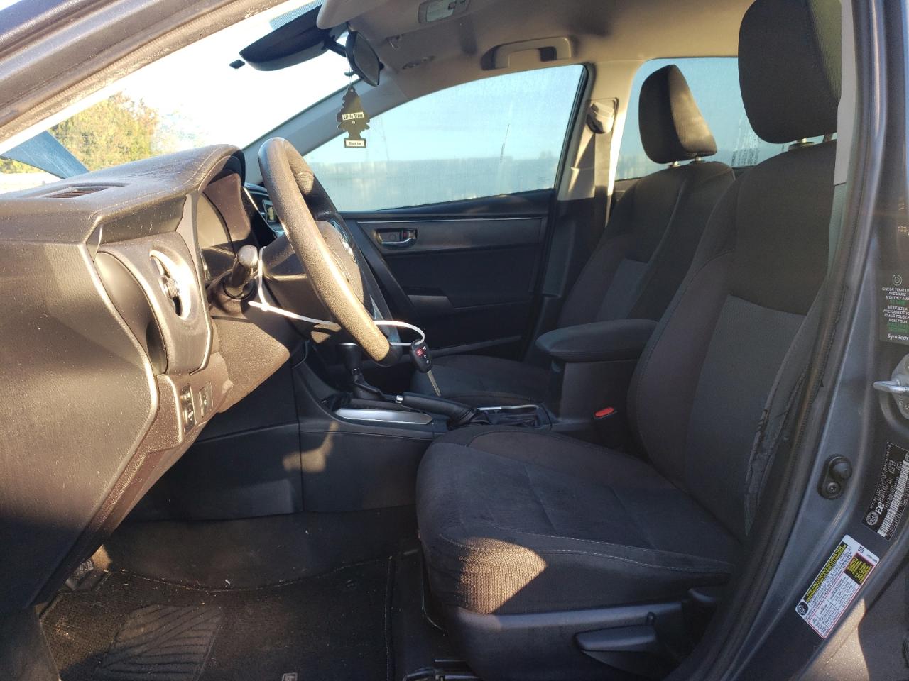 2017 Toyota Corolla L VIN: 2T1BURHE3HC958195 Lot: 83798805