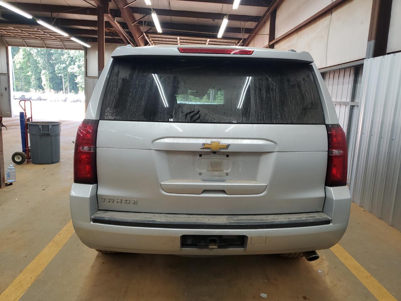 2020 Chevrolet Tahoe C1500 Lt VIN: 1GNSCBKC1LR227174 Lot: 81072135