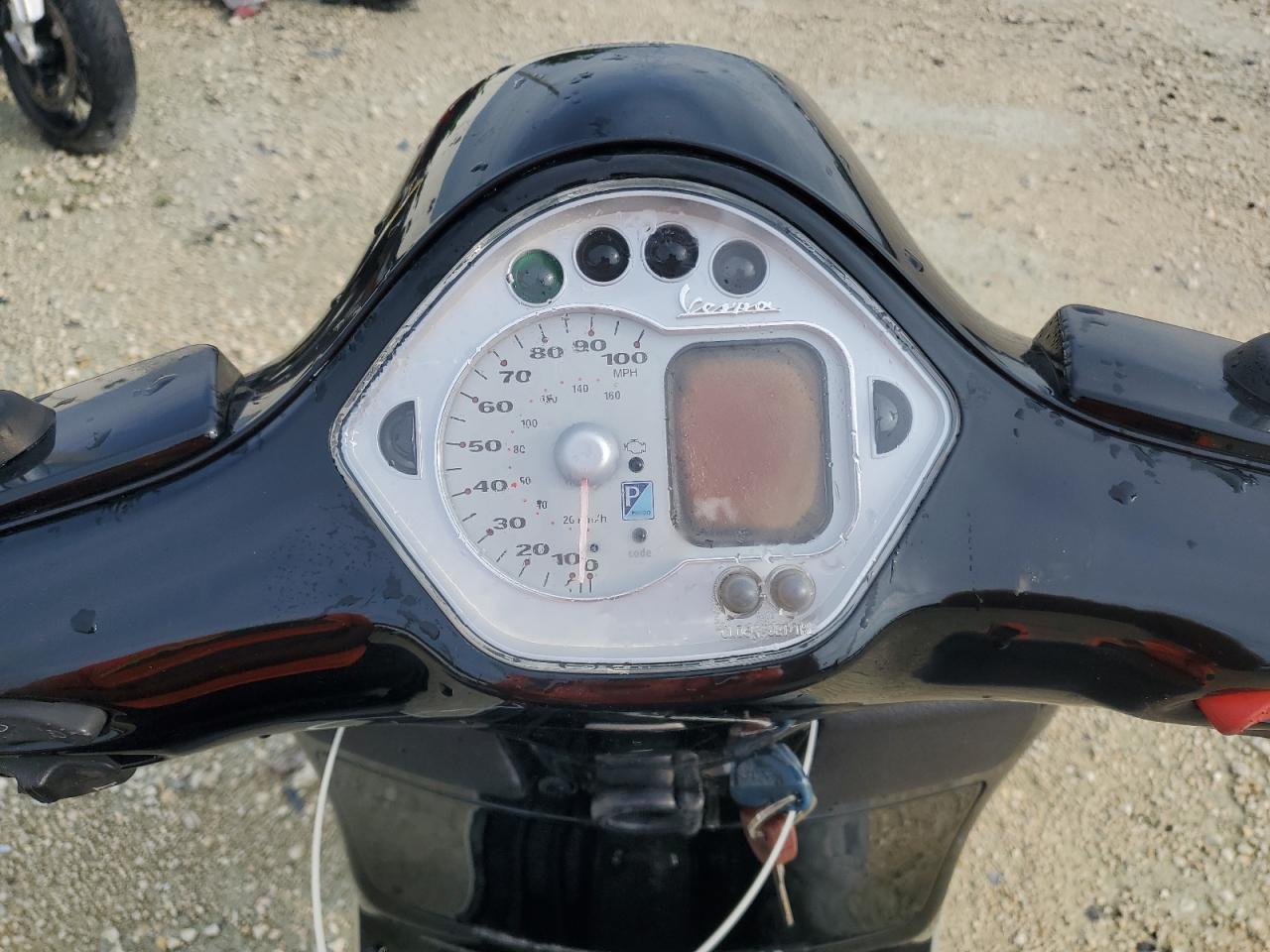 2009 Vespa Gts 250 VIN: ZAPM459L395600025 Lot: 71388915