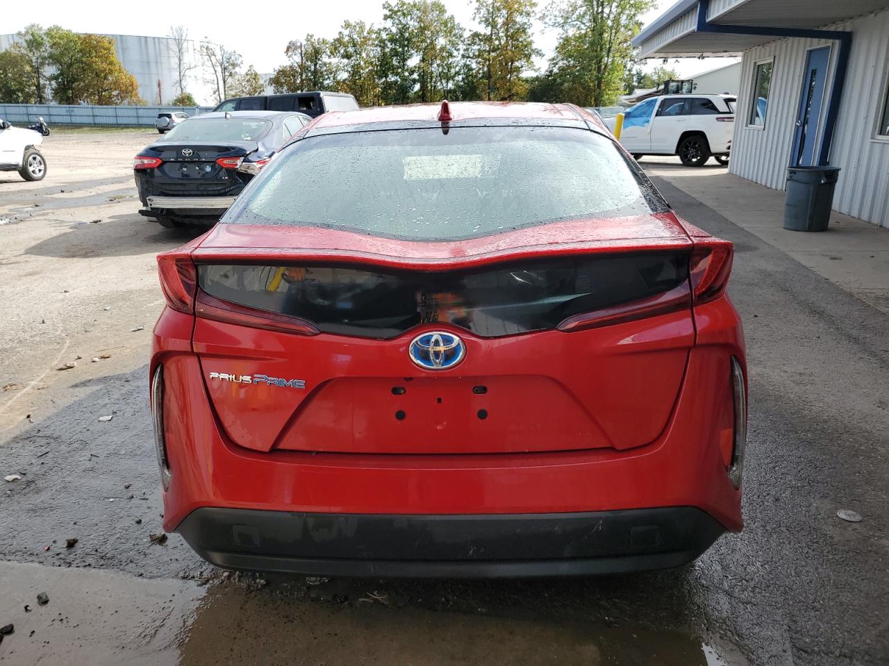 2022 Toyota Prius Prime Le VIN: JTDKAMFP8N3215648 Lot: 84008095
