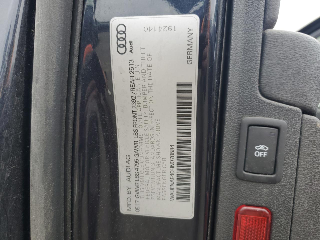 2017 Audi A4 Premium Plus VIN: WAUENAF40HN070584 Lot: 81552195