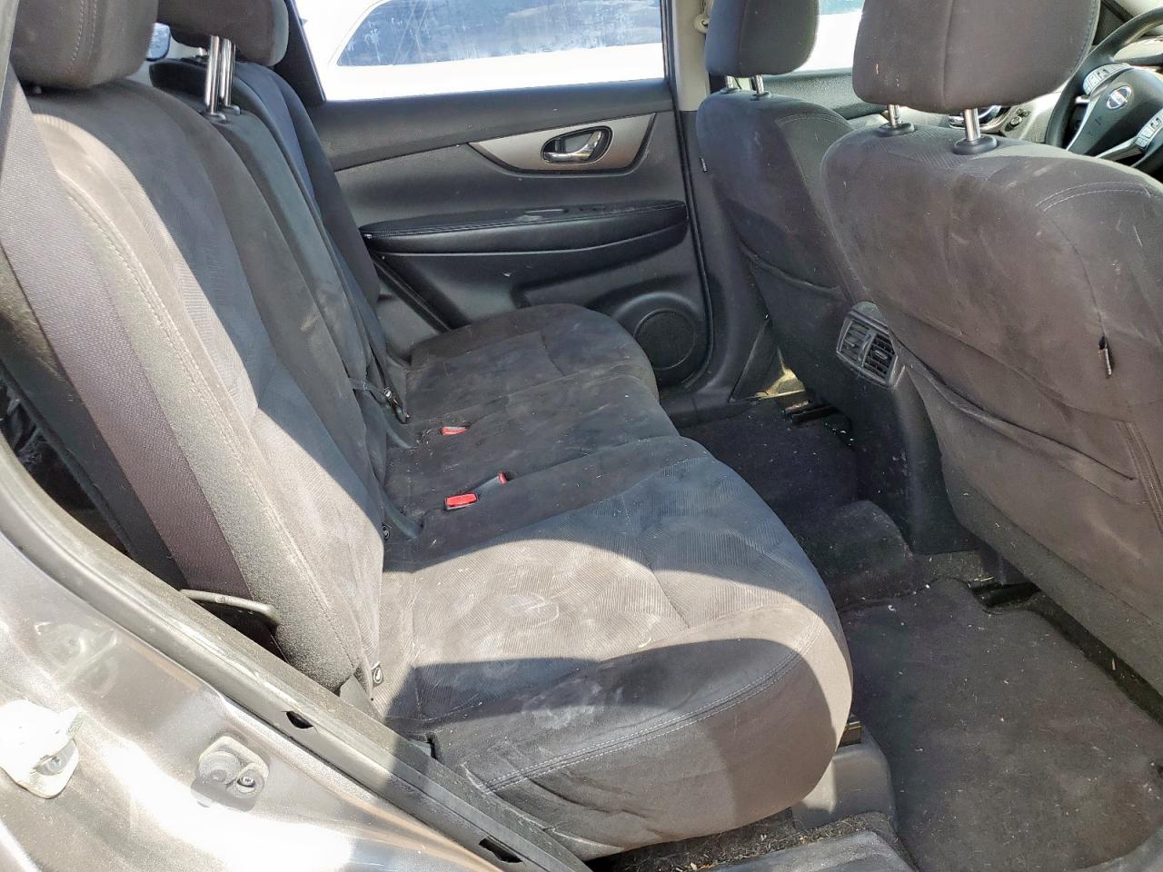 2015 Nissan Rogue S VIN: KNMAT2MT9FP579579 Lot: 71155685