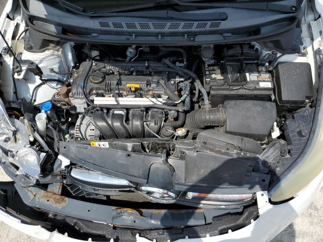 2013 Hyundai Elantra Gls VIN: 5NPDH4AE8DH348682 Lot: 71045525