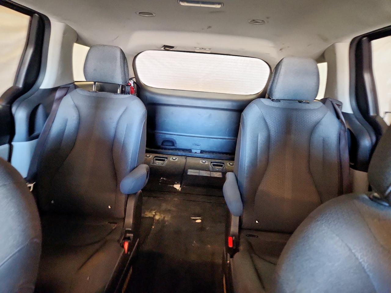 2024 Kia Carnival Lx VIN: KNDNB4H36R6315594 Lot: 71839865