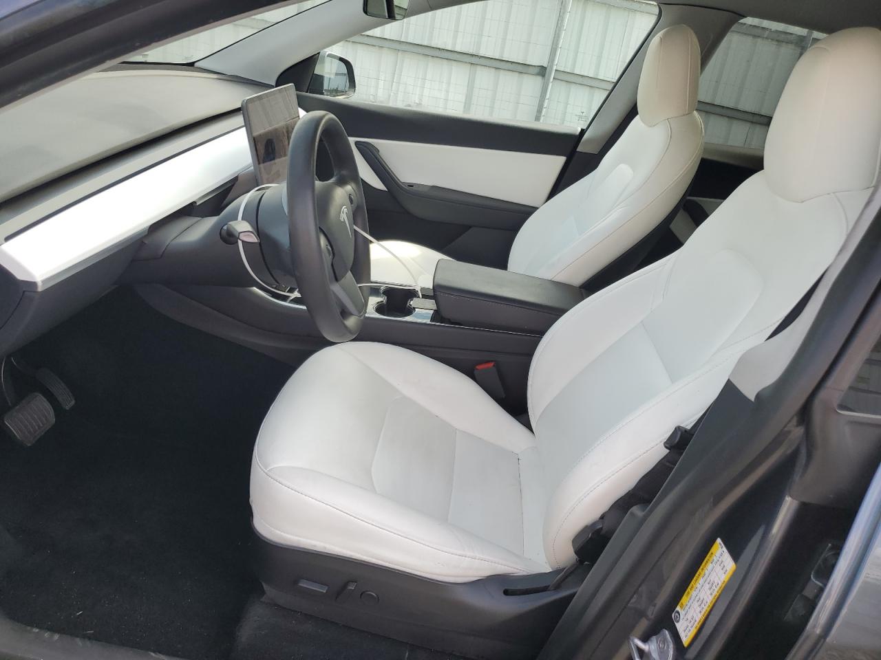 2020 Tesla Model Y VIN: 5YJYGDEE5LF049730 Lot: 80450625