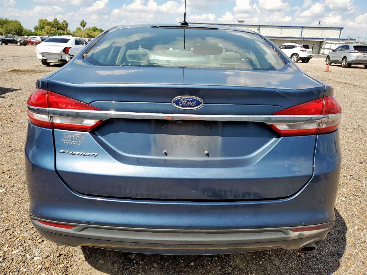 2018 Ford Fusion S VIN: 3FA6P0G71JR211322 Lot: 84655775