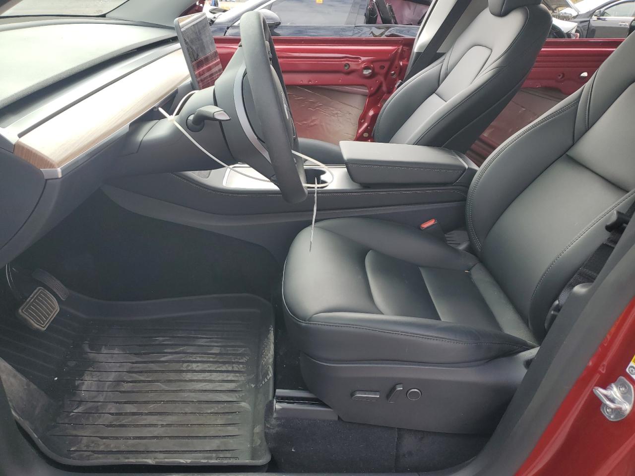 2025 Tesla Model Y VIN: 7SAYGDEEXSF238598 Lot: 80921285