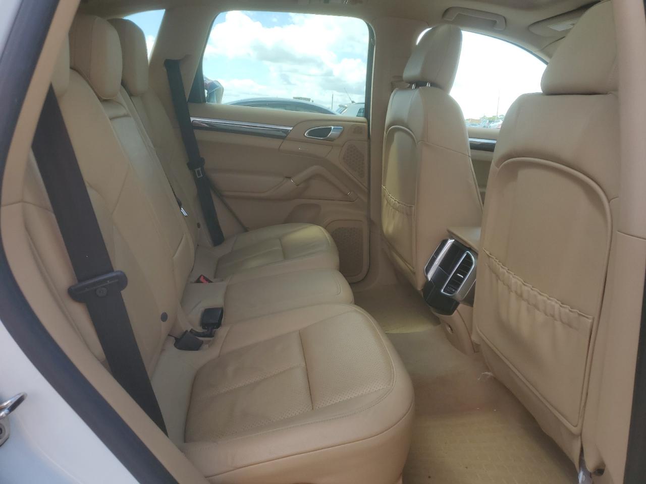 2014 Porsche Cayenne VIN: WP1AA2A29ELA05568 Lot: 84296405