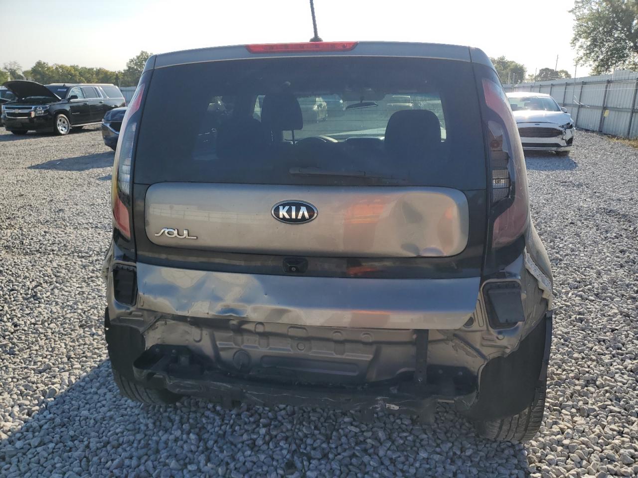 2017 Kia Soul + VIN: KNDJP3A54H7447722 Lot: 71807895