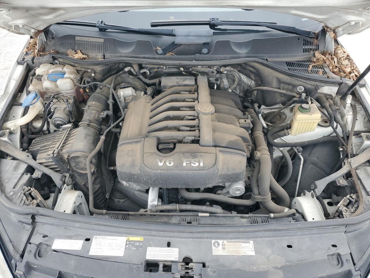 2014 Volkswagen Touareg V6 VIN: WVGEF9BP5ED009422 Lot: 82062755
