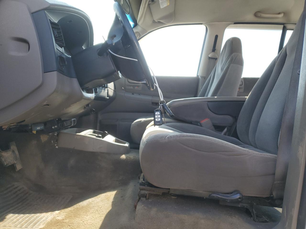 2004 Dodge Dakota Quad Sport VIN: 1D7HG38N84S631949 Lot: 80915845