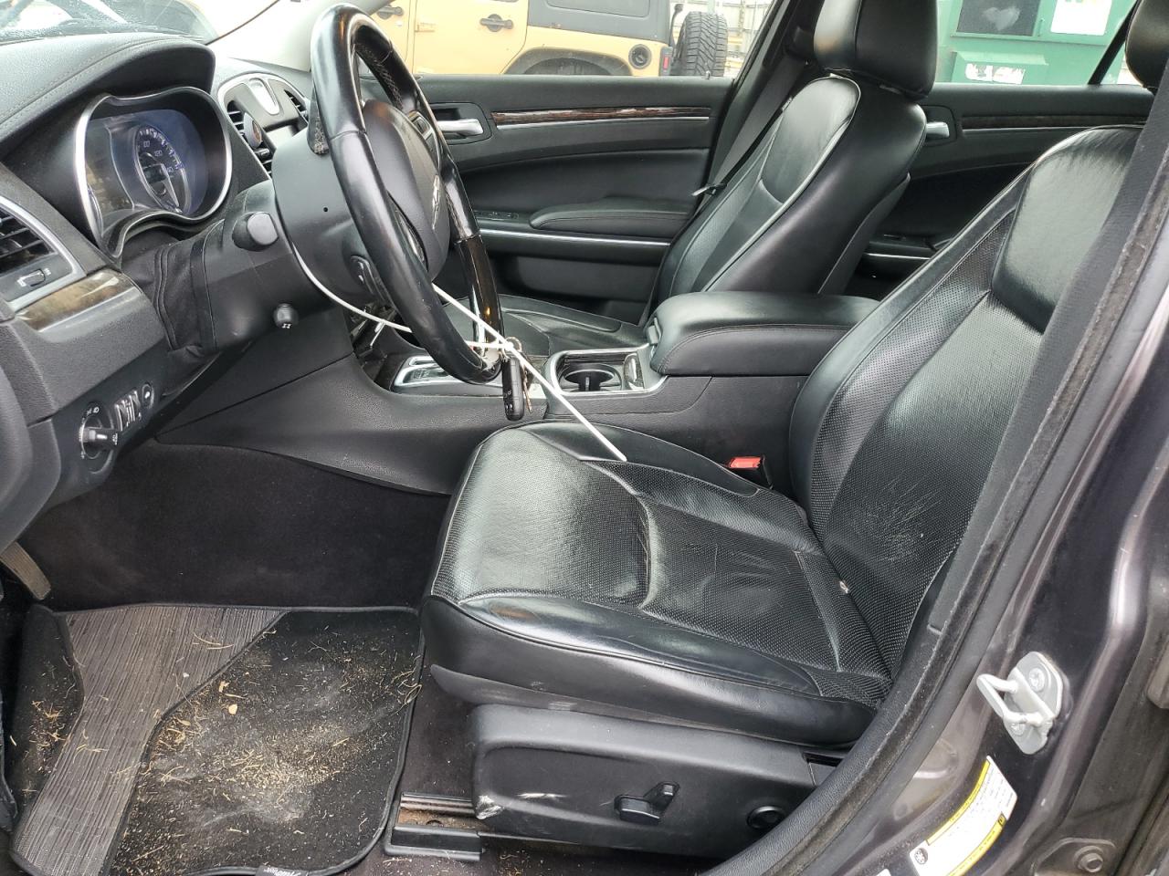 2017 Chrysler 300C VIN: 2C3CCAEG4HH662398 Lot: 81852885