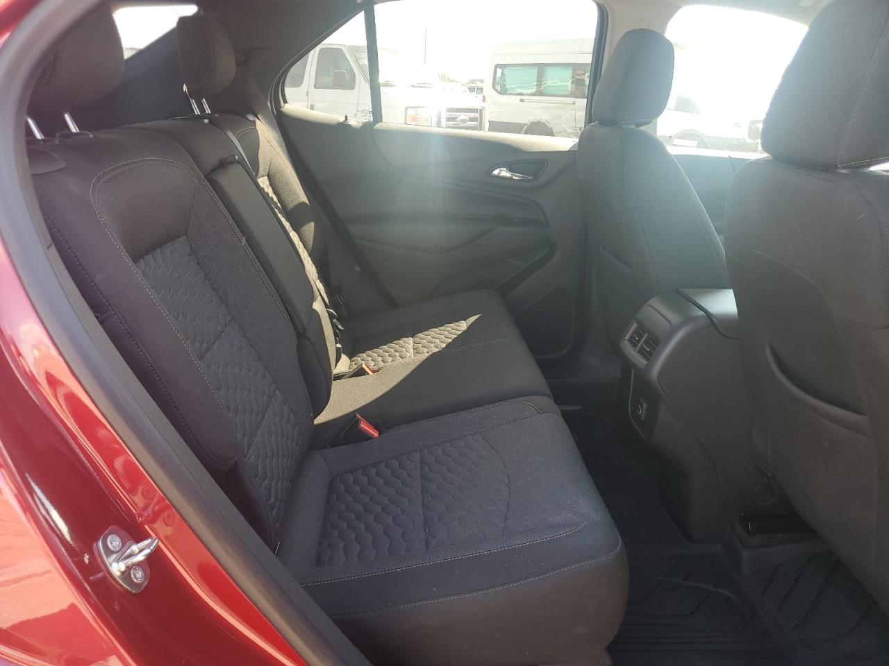 2019 Chevrolet Equinox Lt VIN: 3GNAXJEV1KS647858 Lot: 81779605