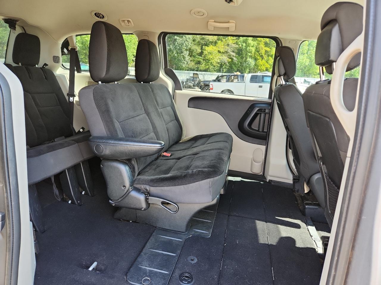 2019 Dodge Grand Caravan Se VIN: 2C4RDGBG3KR766702 Lot: 81820245