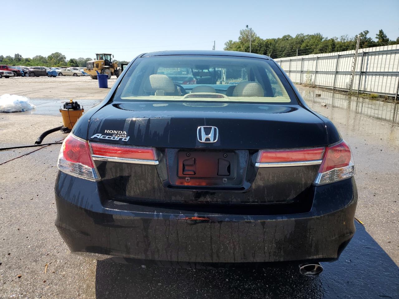 2011 Honda Accord Ex VIN: 1HGCP2E74BA123664 Lot: 80006825