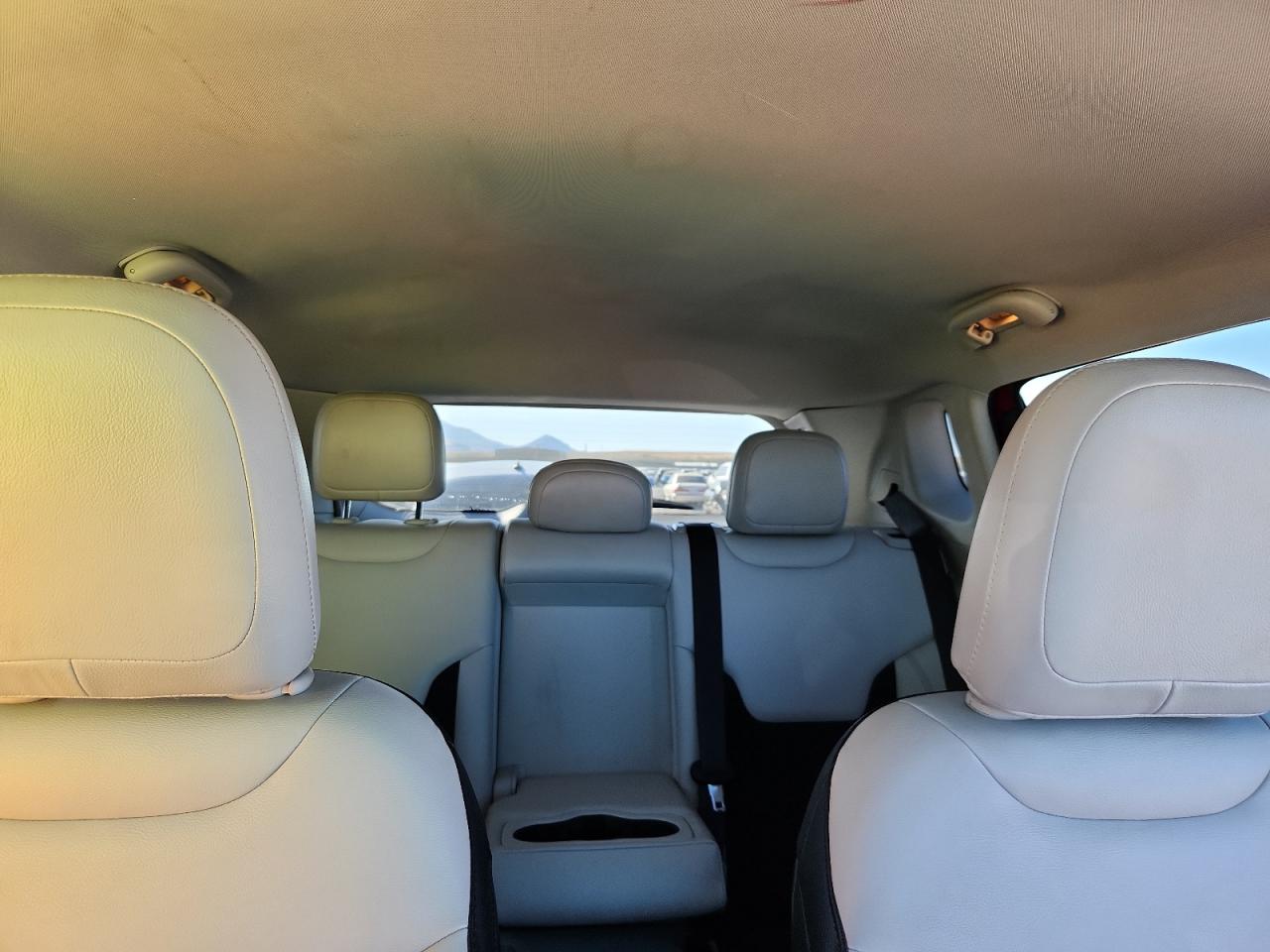 2017 Jeep Compass Latitude VIN: 3C4NJDBB2HT657194 Lot: 82121975