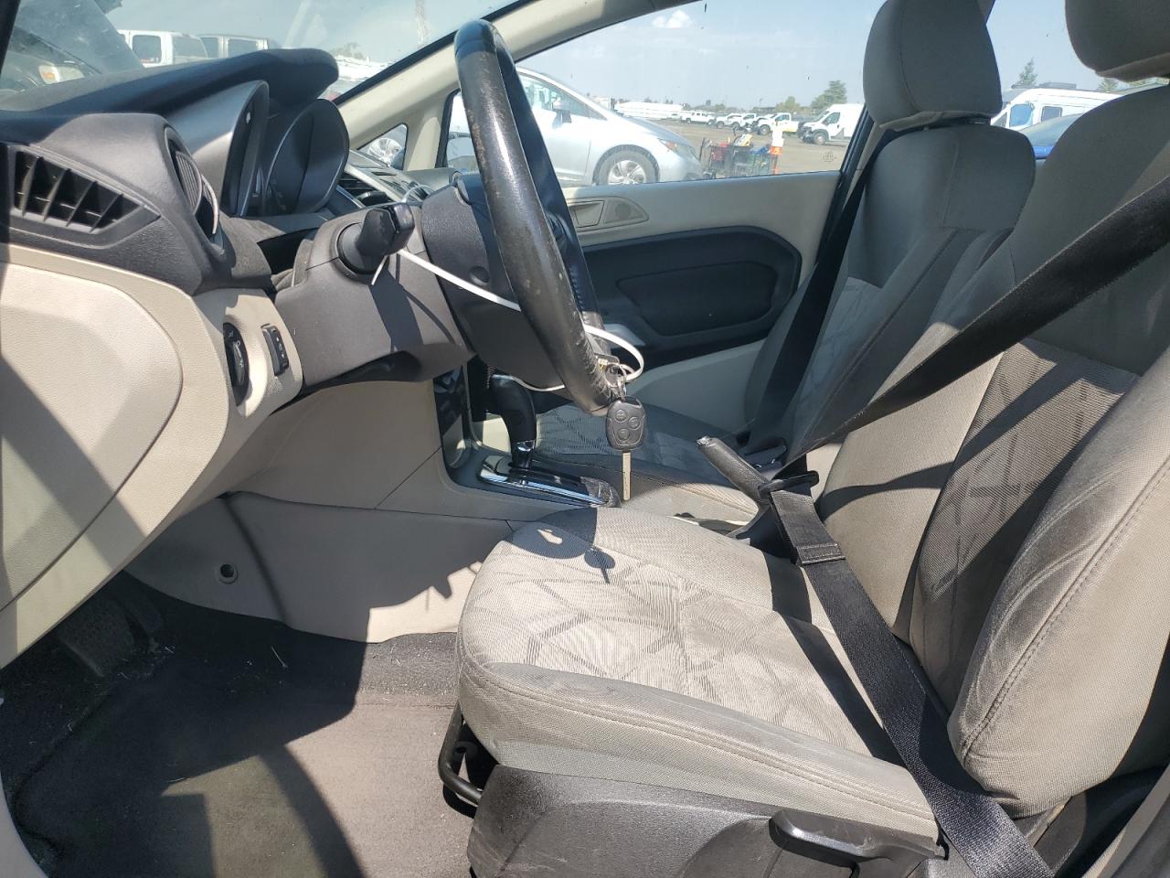 2013 Ford Fiesta Se VIN: 3FADP4BJ3DM119230 Lot: 81685535