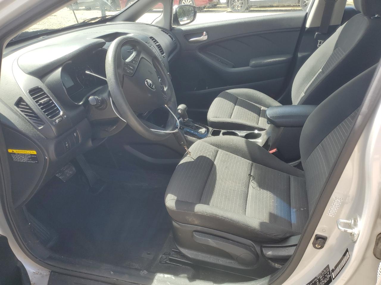 2017 Kia Forte Lx VIN: 3KPFL4A71HE067178 Lot: 81891685