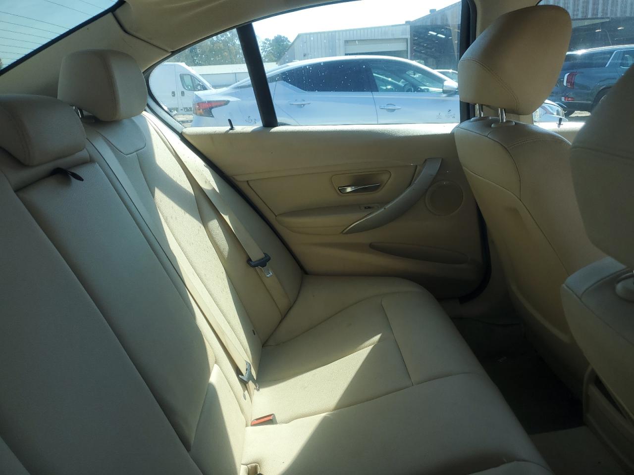 2015 BMW 320 I VIN: WBA3B1C54F5A05850 Lot: 84457205