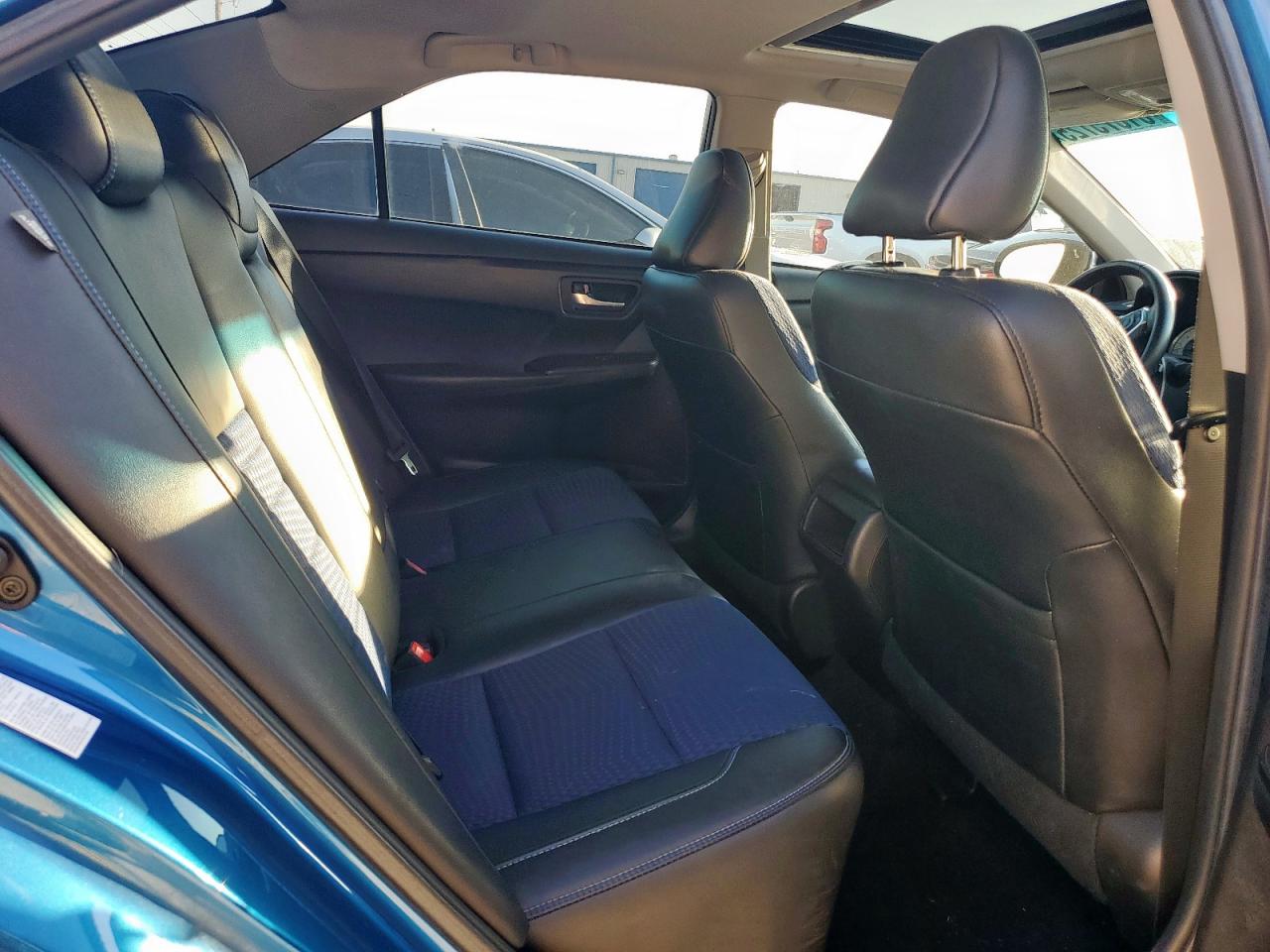 2016 Toyota Camry Le VIN: 4T1BF1FK5GU549617 Lot: 81875725