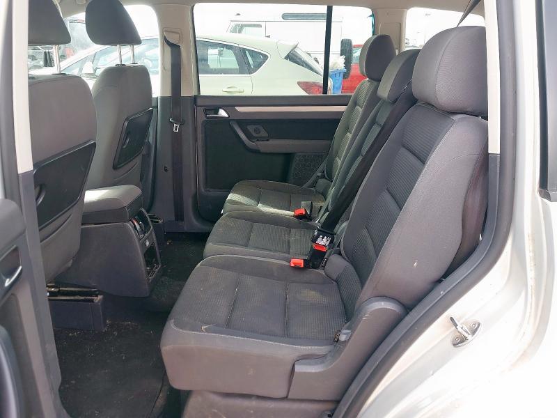 2010 VOLKSWAGEN TOURAN MATCH TDI 