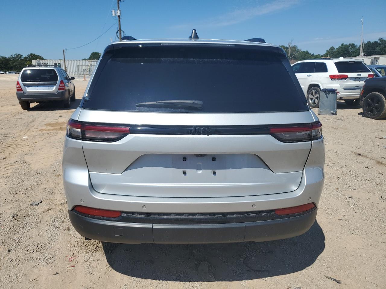 2024 Jeep Grand Cherokee Laredo VIN: 1C4RJGAG5RC708992 Lot: 71166615