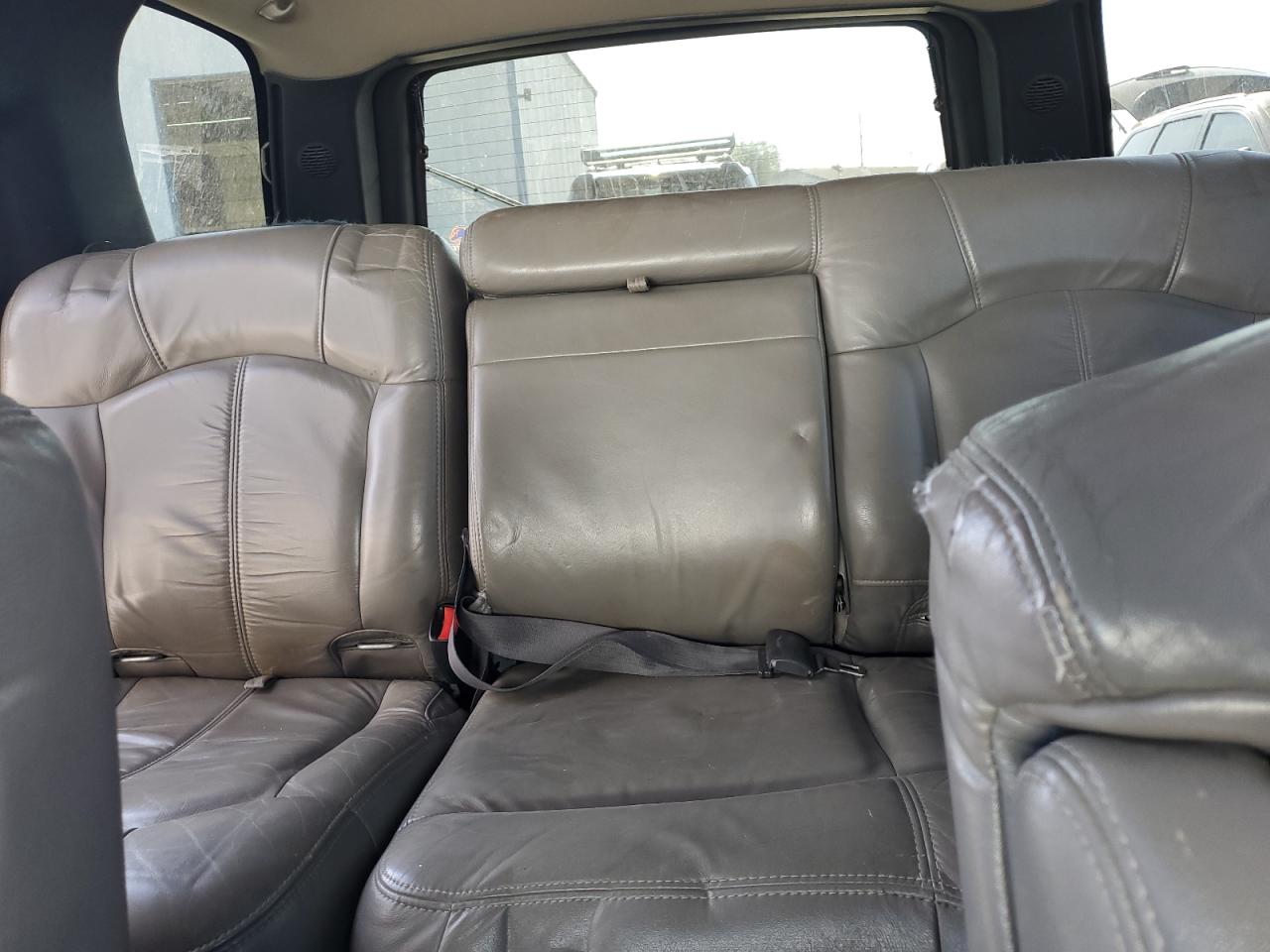 2002 Chevrolet Tahoe K1500 VIN: 1GNEK13Z22R178451 Lot: 72030175