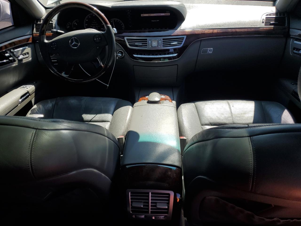 2007 Mercedes-Benz S 550 VIN: WDDNG71XX7A062098 Lot: 81850355