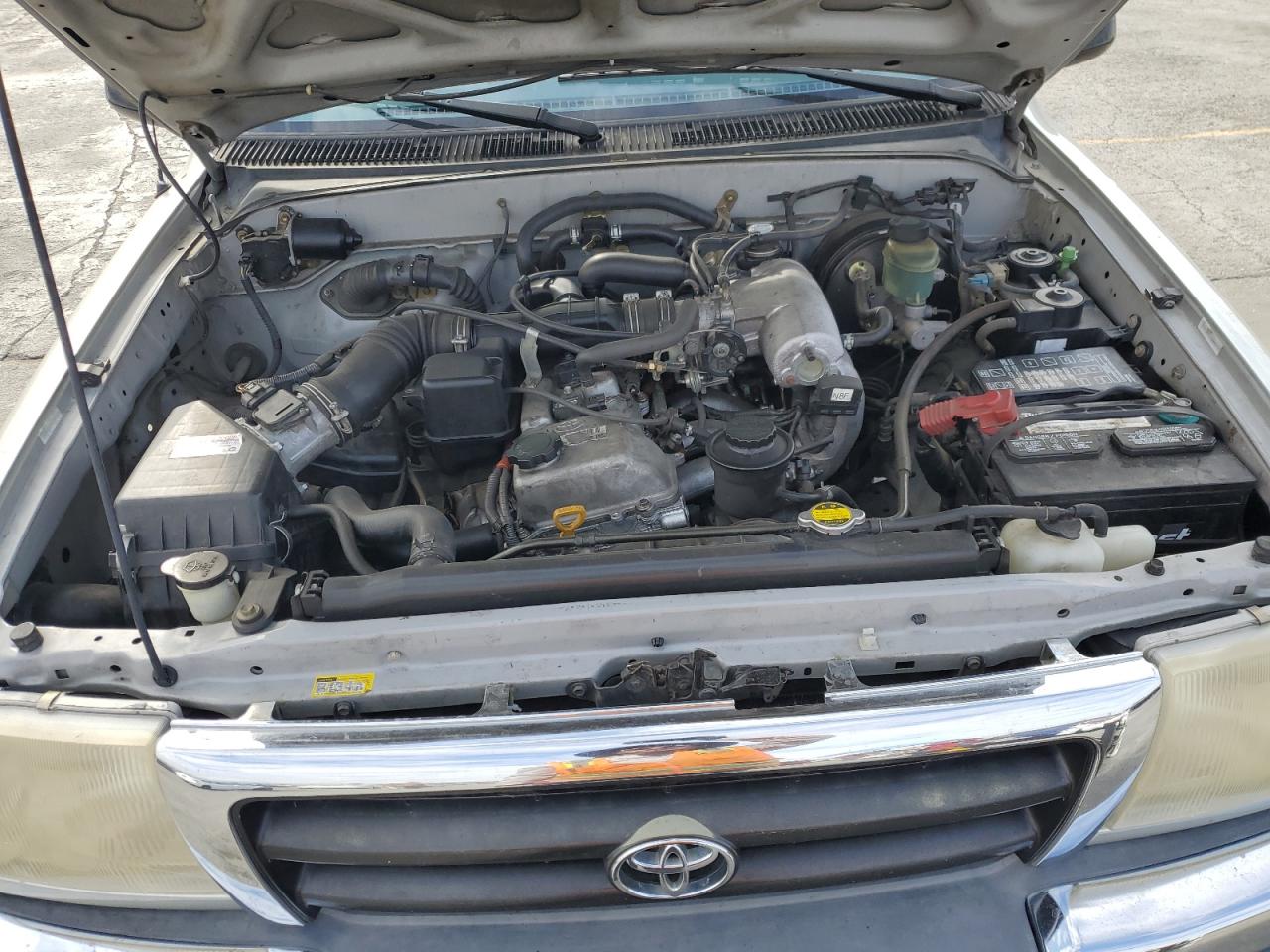 2000 Toyota Tacoma Xtracab Prerunner VIN: 5TESM92N5YZ697588 Lot: 81871405