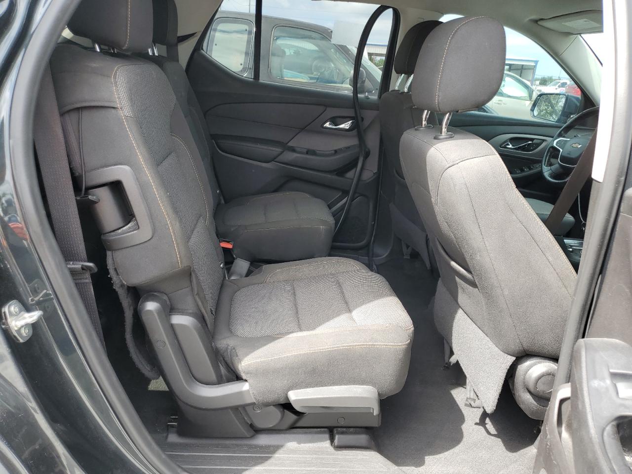 2019 Chevrolet Traverse Lt VIN: 1GNERGKW7KJ268425 Lot: 84830325