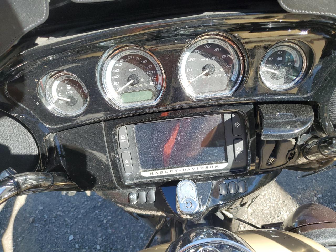 2014 Harley-Davidson Flhtk Electra Glide Ultra Limited VIN: 1HD1KEL11EB626649 Lot: 81951325