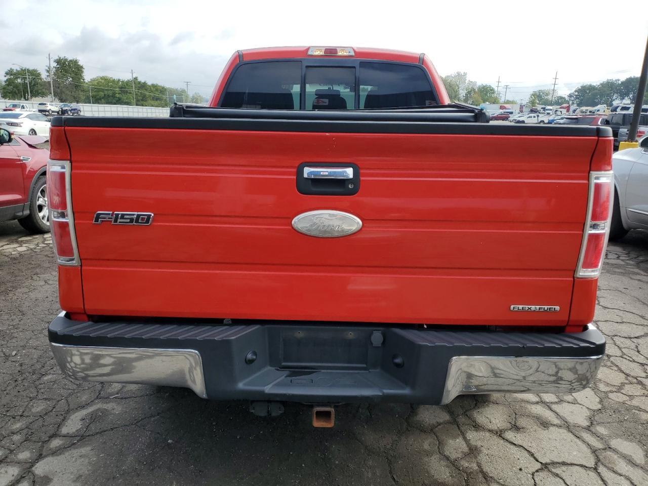 2011 Ford F150 Super Cab VIN: 1FTFX1EF5BFD16468 Lot: 81124245