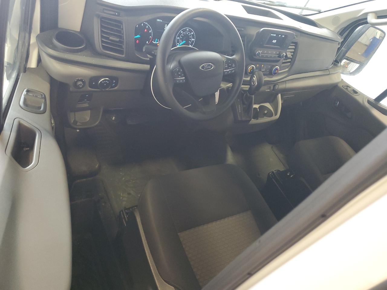 2025 Ford Transit T-250 VIN: 1FTBR1Y85SKA53718 Lot: 84646125