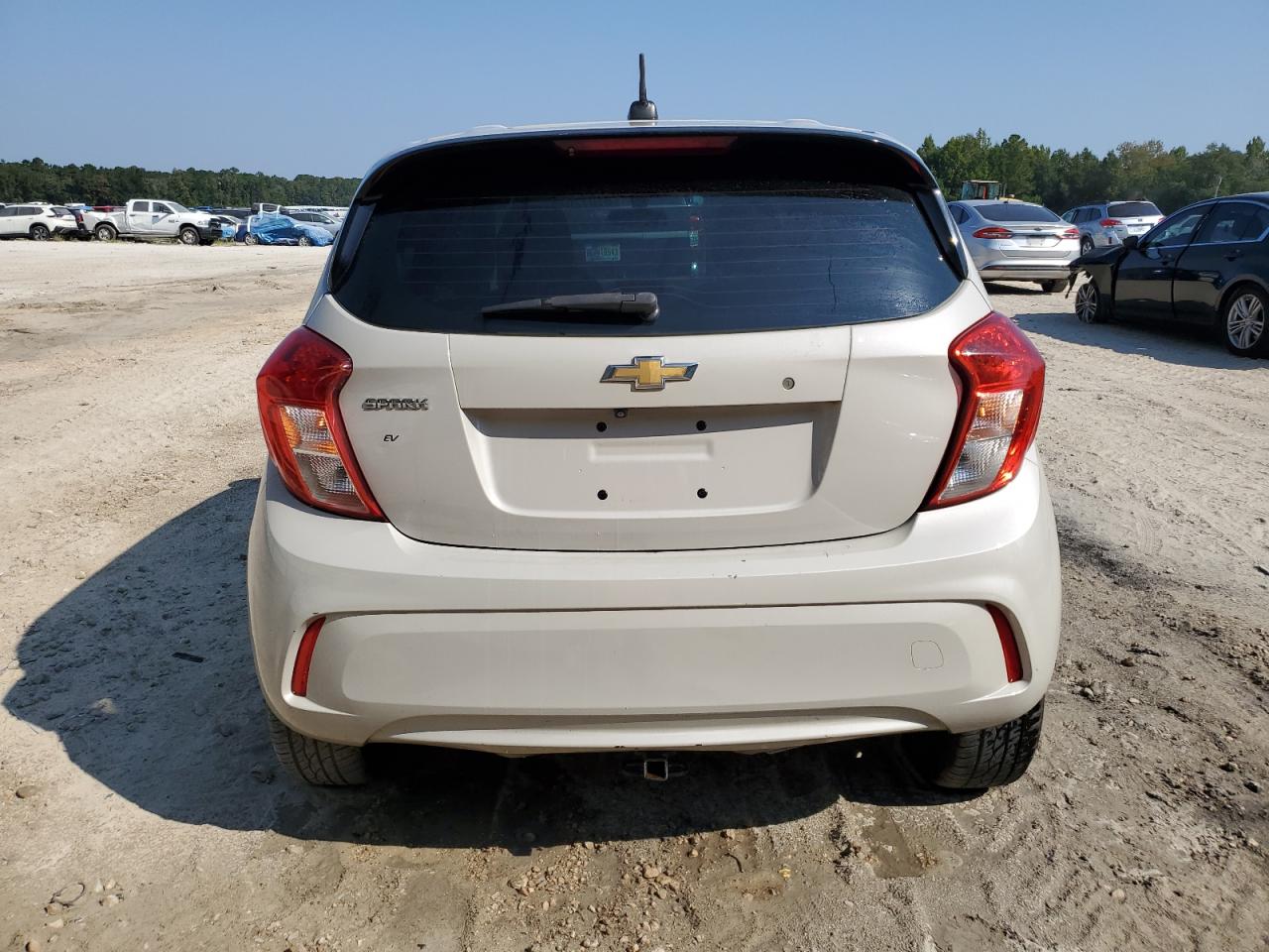 2019 Chevrolet Spark Ls VIN: KL8CB6SA8KC812365 Lot: 81012045